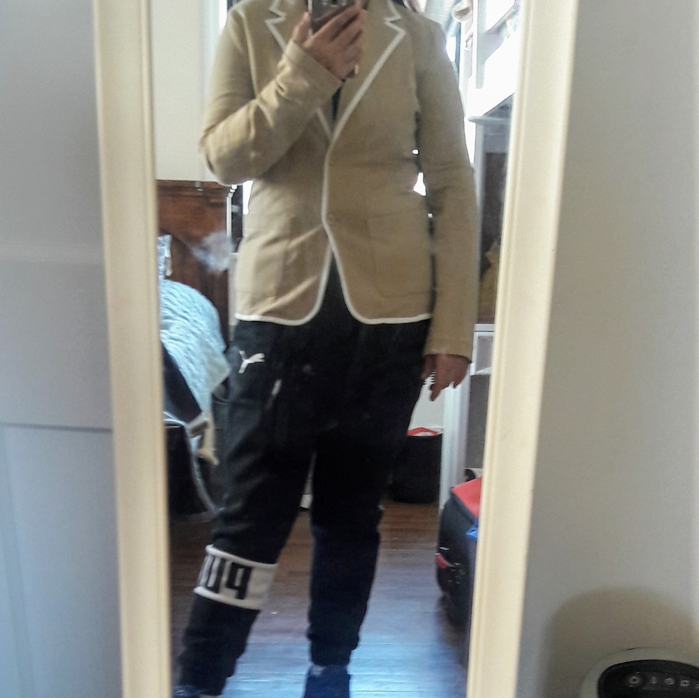 WOMENS BLAZER SIZE XS STRETCH BEUGE